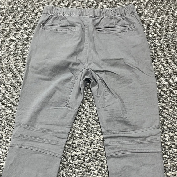 Urban Heritage | Men’s Medium Grey Joggers - Picture 9 of 14